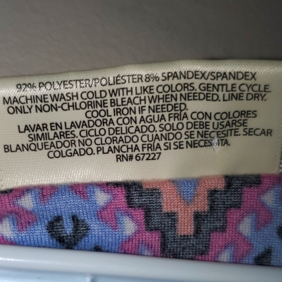 XL • Bobbie Brooks • Vibrant Aztec Printed Striped T-shirt - Picture 5 of 5